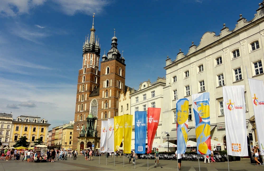 Hauptmarkt und Marienkirche in Krakau