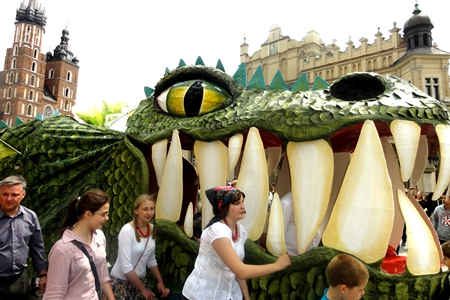 Drachenparade in Krakau